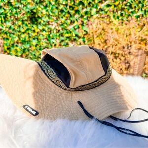 • 10/$25- Teva Vintage Fishing Hat